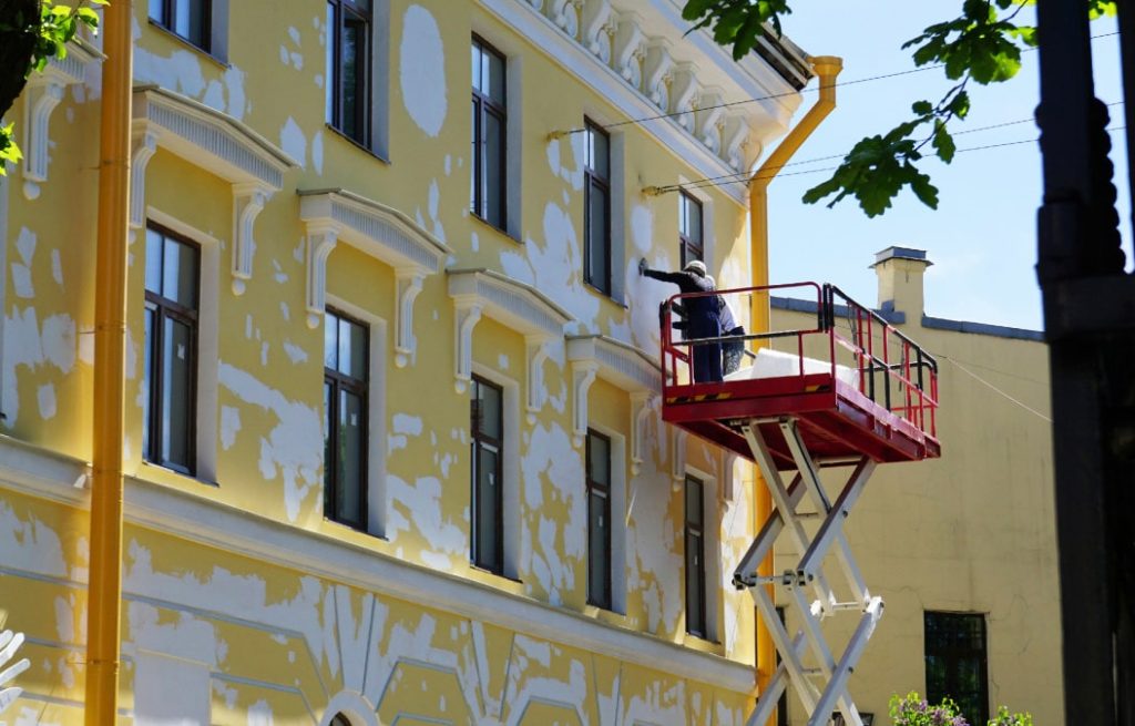 Restoration of building facades