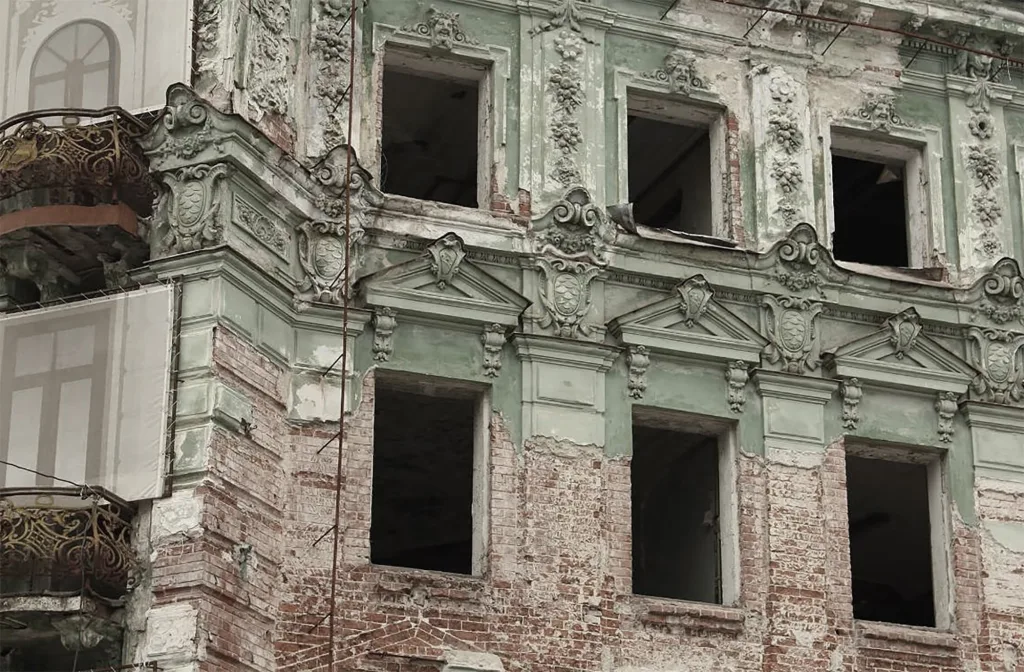 Jak opravit fasádu budovy v České republice